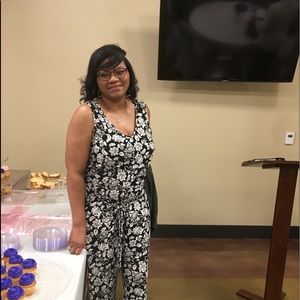 Meet your Posher, Vivian